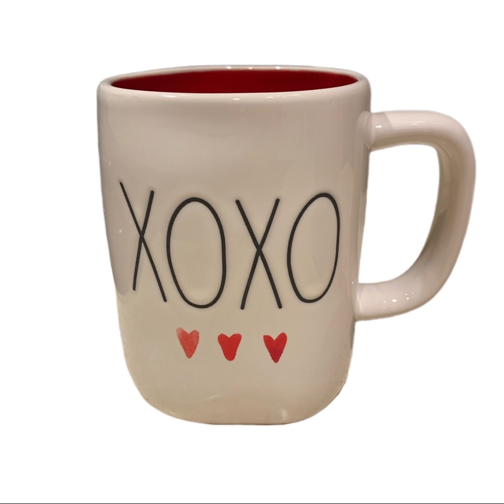 NEW Rae Dunn XOXO Hearts Mug Valentine’s Day